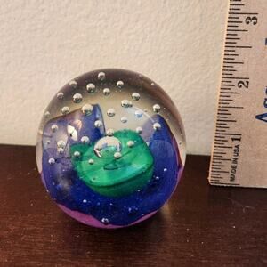 Beautiful Dynasty Gallery Vintage Heirloom Collectibles Paper Weight